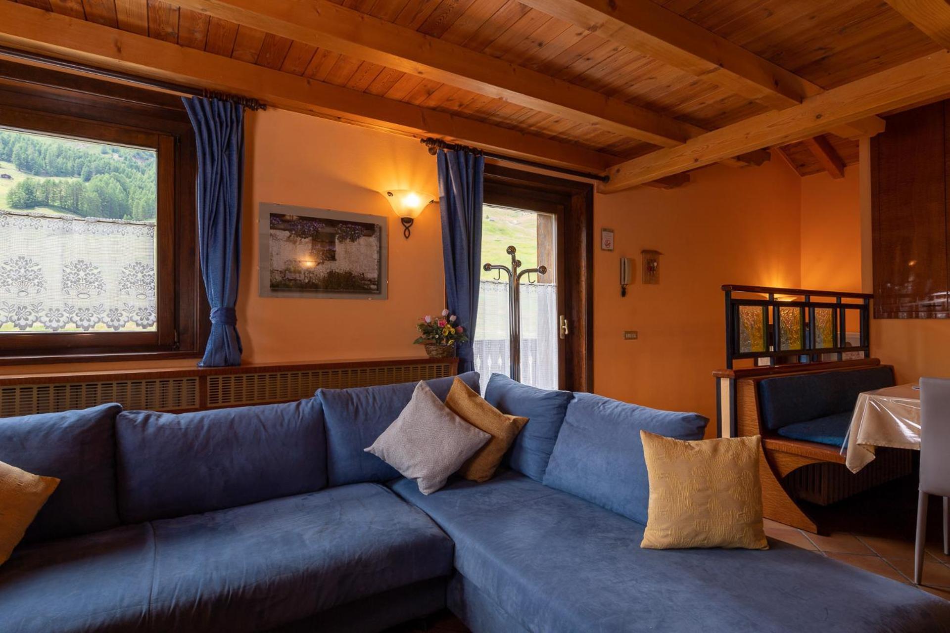 Ski Holidays Apartments Livigno Exterior photo